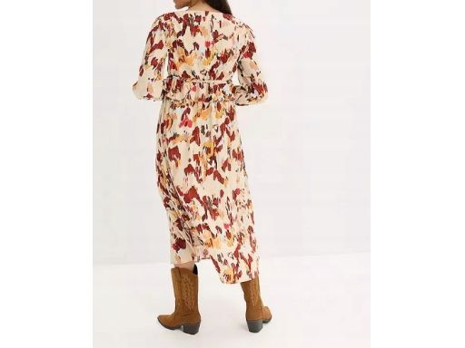 B.P.C sukienka midi we wzory ze złotą nitką 48.