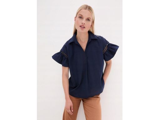 B.P.C bluzka granatowa z koronką 36.
