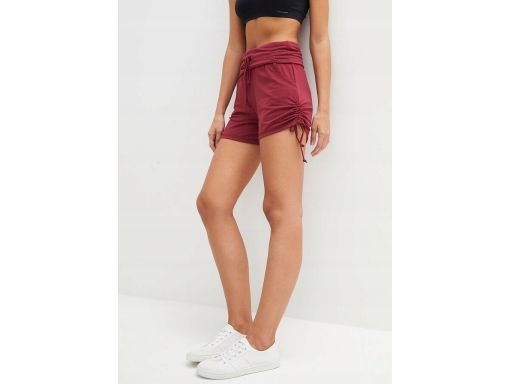 B.P.C bordowe spodenki z marszczeniami ^40/42