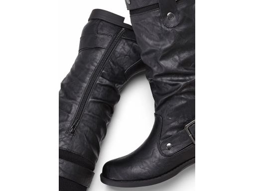 B.P.C kozaki czarne marszczone z klamrami r.36