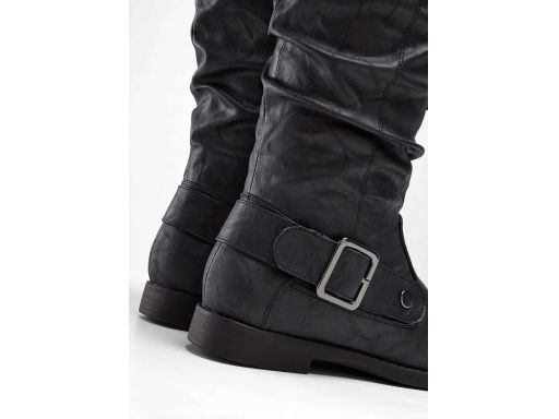 B.P.C kozaki czarne marszczone z klamrami r.36