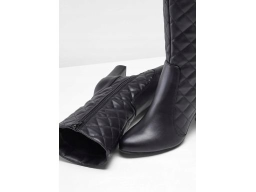 B.P.C kozaki czarne pikowane r.39