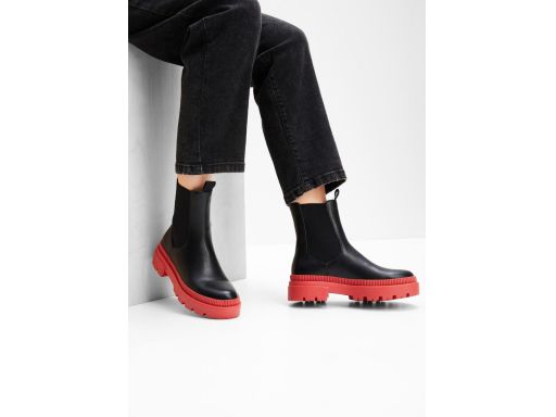 B.P.C botki eko skóra czarno-czerwone r.38