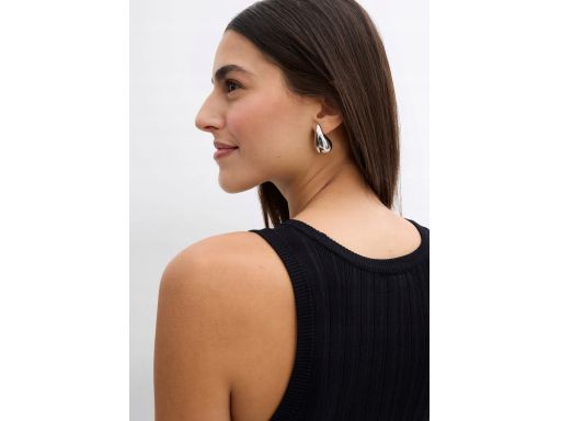 B.P.C dzianinowa sukienka czarna trapezowa 44/46.