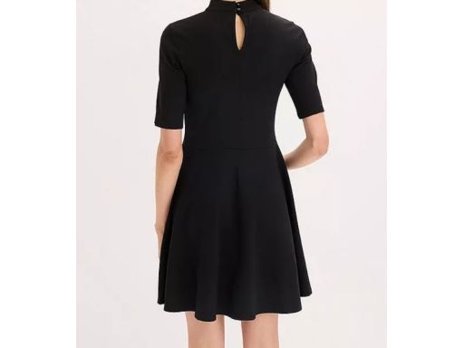 B.P.C czarna sukienka z wiskozy z dżetami 36.