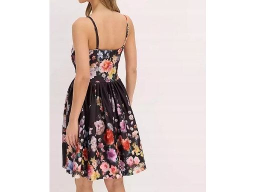 B.P.C sukienka w kwiaty z koronką 44/46.