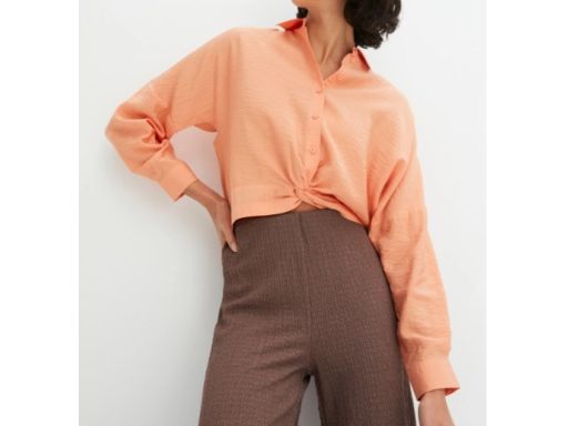 B.P.C bluzka koszulowa z wywinięciem brzoskwiniowa 48.