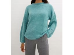 B.P.C włochaty sweter szałwiowy z przędzy piórkowej 44/46.