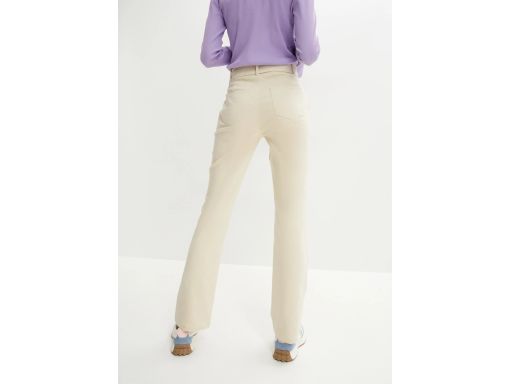 B.P.C spodnie beżowe z paskiem ze stretchem 42.