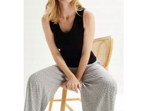 B.P.C top dzianinowy czarny damski r.40/42