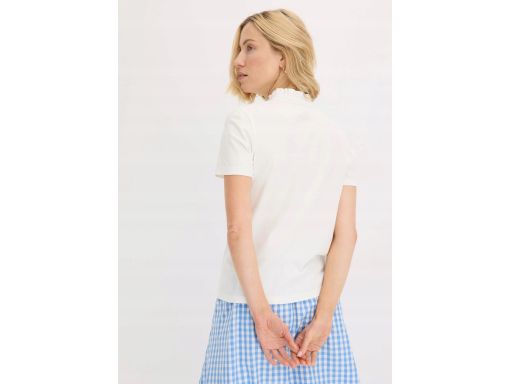 B.P.C t-shirt biały ze stójką z guzikami 40/42.