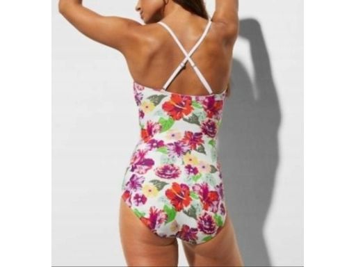 B.P.C kostium jednoczęściowy w kwiaty r.48