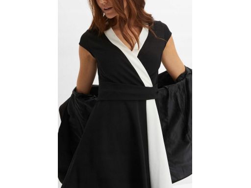 B.P.C czarna sukienka z białym akcentem ^36/38