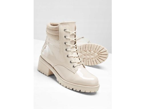 B.P.C lakierowane botki damskie na grubej podeszwie beżowe r.39