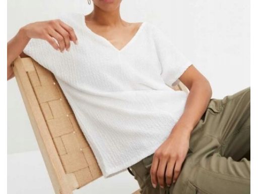 B.P.C biały t-shirt oversize z krepy ^48/50