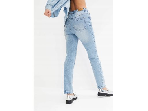 B.P.C spodnie jeansowe damskie przecierane modne 46.