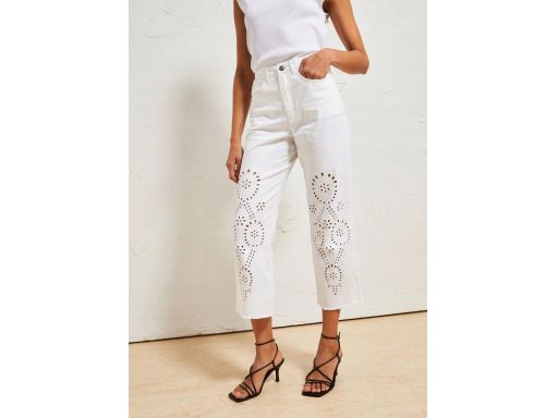 B.P.C spodnie 7/8 białe damskie z ażurowym wzorem r.50