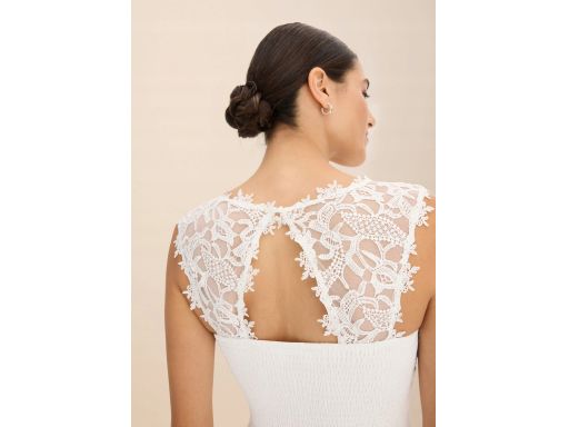 B.P.C długa sukienka śmietankowa z koronką 42.