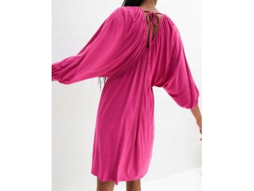 B.P.C. sukienka różowa z dekoltem na plecach r.48/50