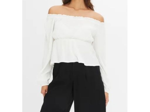 B.P.C bluzka carmen krepowana śmietankowa 44.