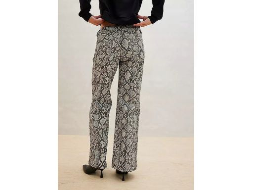 B.P.C spodnie z eko skóry wzór skóra węża ^34