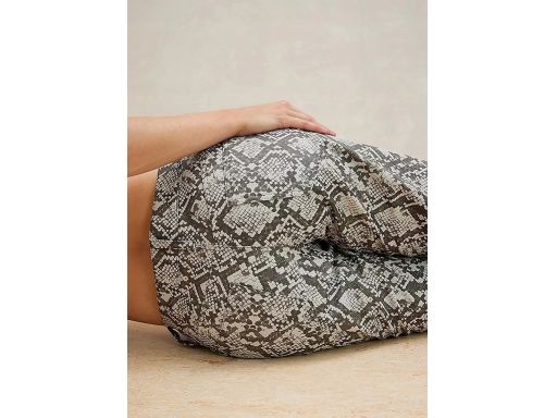 B.P.C spodnie z eko skóry wzór skóra węża ^34