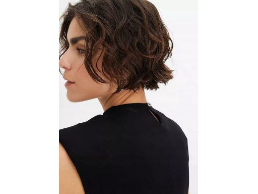 B.P.C. Bluzka top czarna z marszczeniem ^36/38