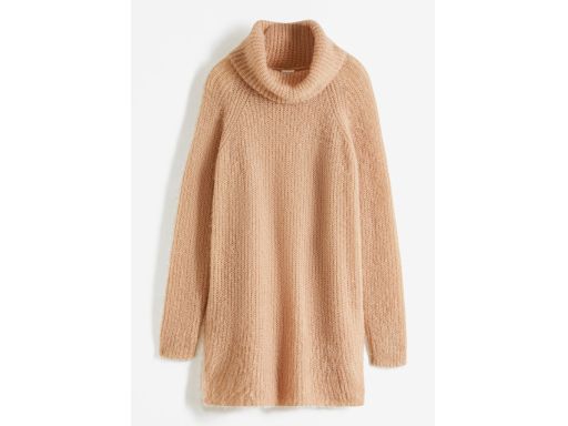 B.P.C beżowy, włochaty sweter z golfem 40/42.