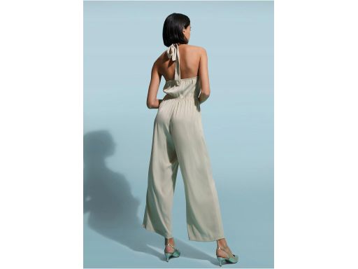 B.P.C kombinezon beżowy z rozcięciami i wiązaniem na szyi 46.