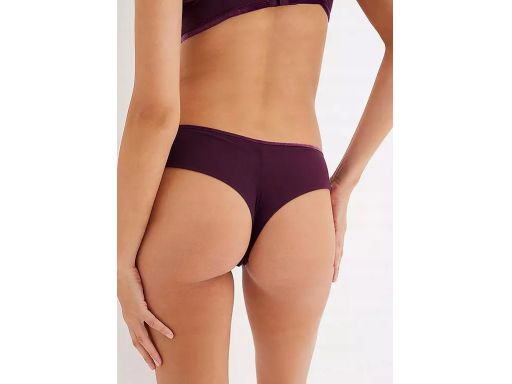 B.P.C stringi brazylijskie ciemny fiolet z aksamitnym paskiem r.44/46