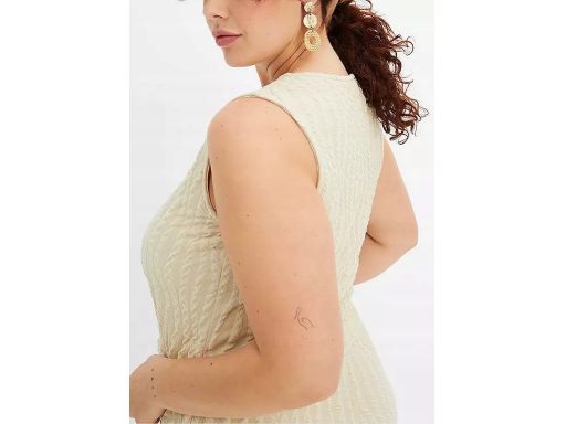 B.P.C beżowy top strukturalny krótki 48/50.