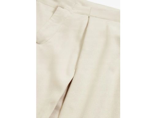 B.P.C spodnie szeroka nogawka jasny beż z zakładkami w talii ^40