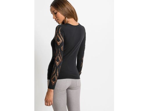 Bluzka czarna z laserowym haftem 36/38.