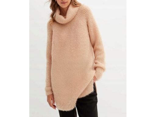 B.P.C beżowy, włochaty sweter z golfem ^40/42