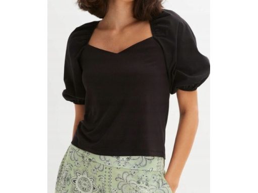 B.P.C bluzka czarna z wycięciem ^40/42