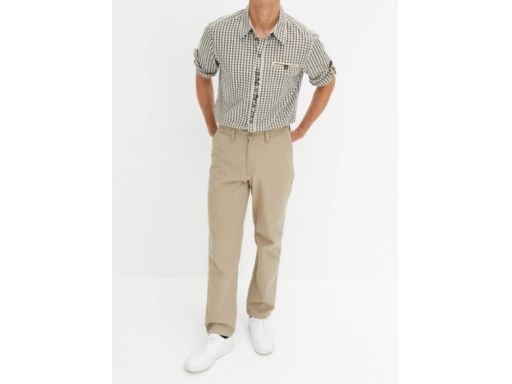 B.P.C męska koszula ludowa w kratkę z haftem 39/40.