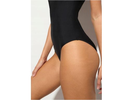 B.P.C kostium kąpielowy czarny ze spódniczką r.48