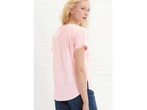 B.P.C t-shirt różowy z koronką przy rękawach 36/38.
