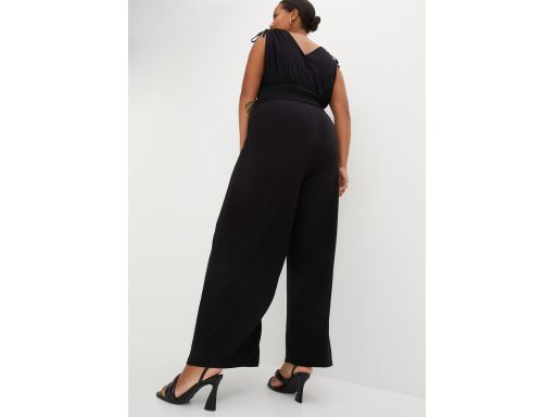 B.P.C kombinezon czarny dżersejowy z marszczeniami r.40/42
