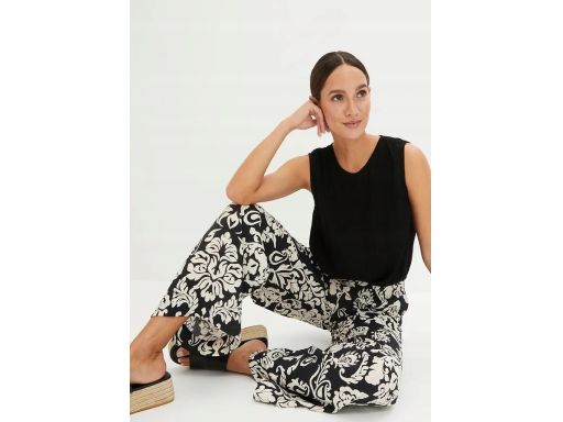 B.P.C top z krepy czarny ^46