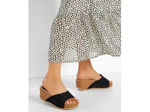 B.P.C klapki na koturnie z kwiatuszkiem 42.