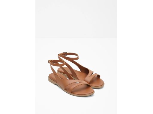 B.P.C sandały ze skóry naturalnej brązowe 40.