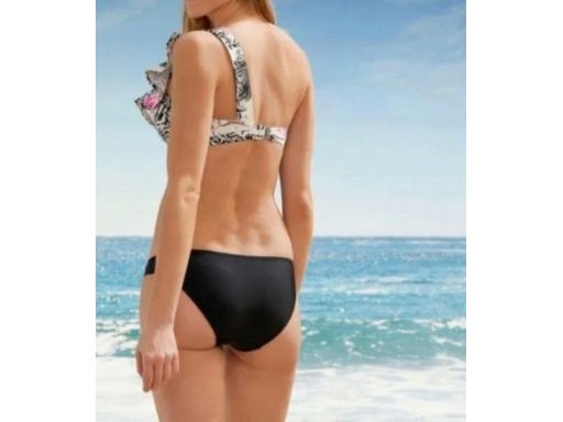 B.P.C bikini w kwiaty z falbanka na jedno ramię z figami 36