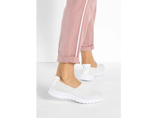 B.P.C buty wsuwane damskie jasnoszare z połyskującą nitką r.42