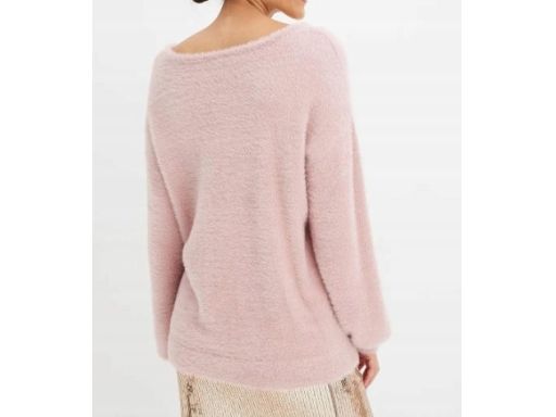 B.P.C sweter
