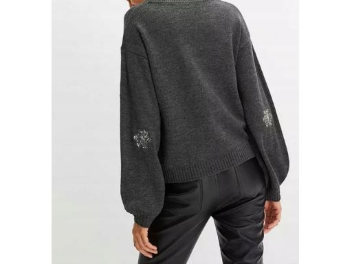 B.P.C sweter dzianinowy szary świąteczny w cekinowe śnieżynki 40/42.