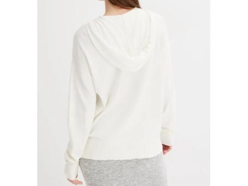 B.P.C bluza dzianinowa śmietankowa z kapturem 44/46.