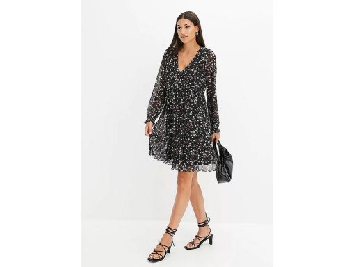 B.P.C sukienka z siateczki w kwiaty r.48/50