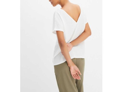 B.P.C biały t-shirt oversize z krepy ^40/42