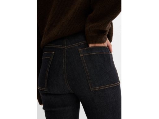 B.P.C spodnie bootcut czarny jeans 48.